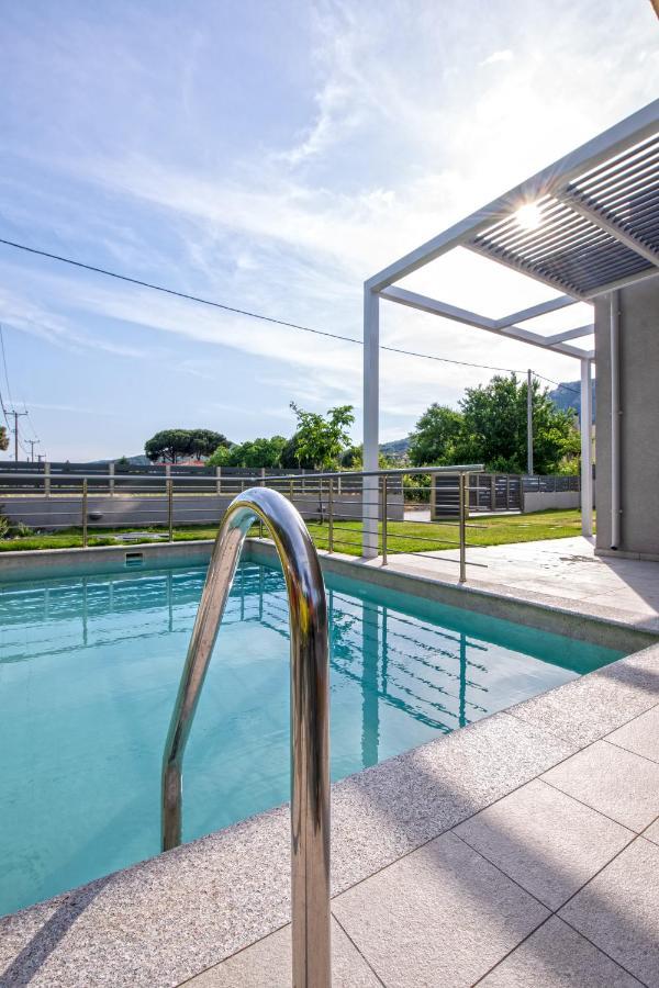 Ag Luxury Villas, Iraklitsa Nea Iraklitsa Экстерьер фото
